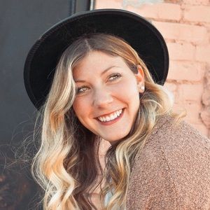 Meet your Posher, Darian